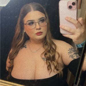 Meet your Posher, Breanna